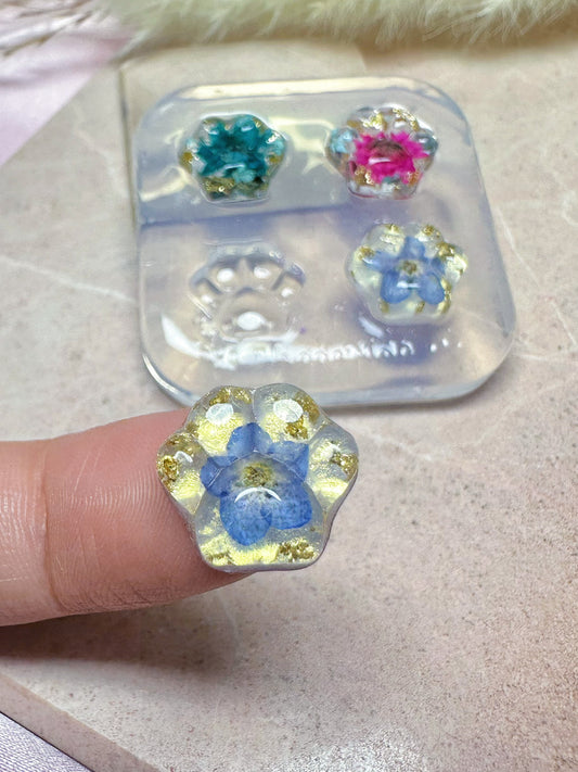 Mini 3D Pet Paw Stud Mold Dog Cat Animal