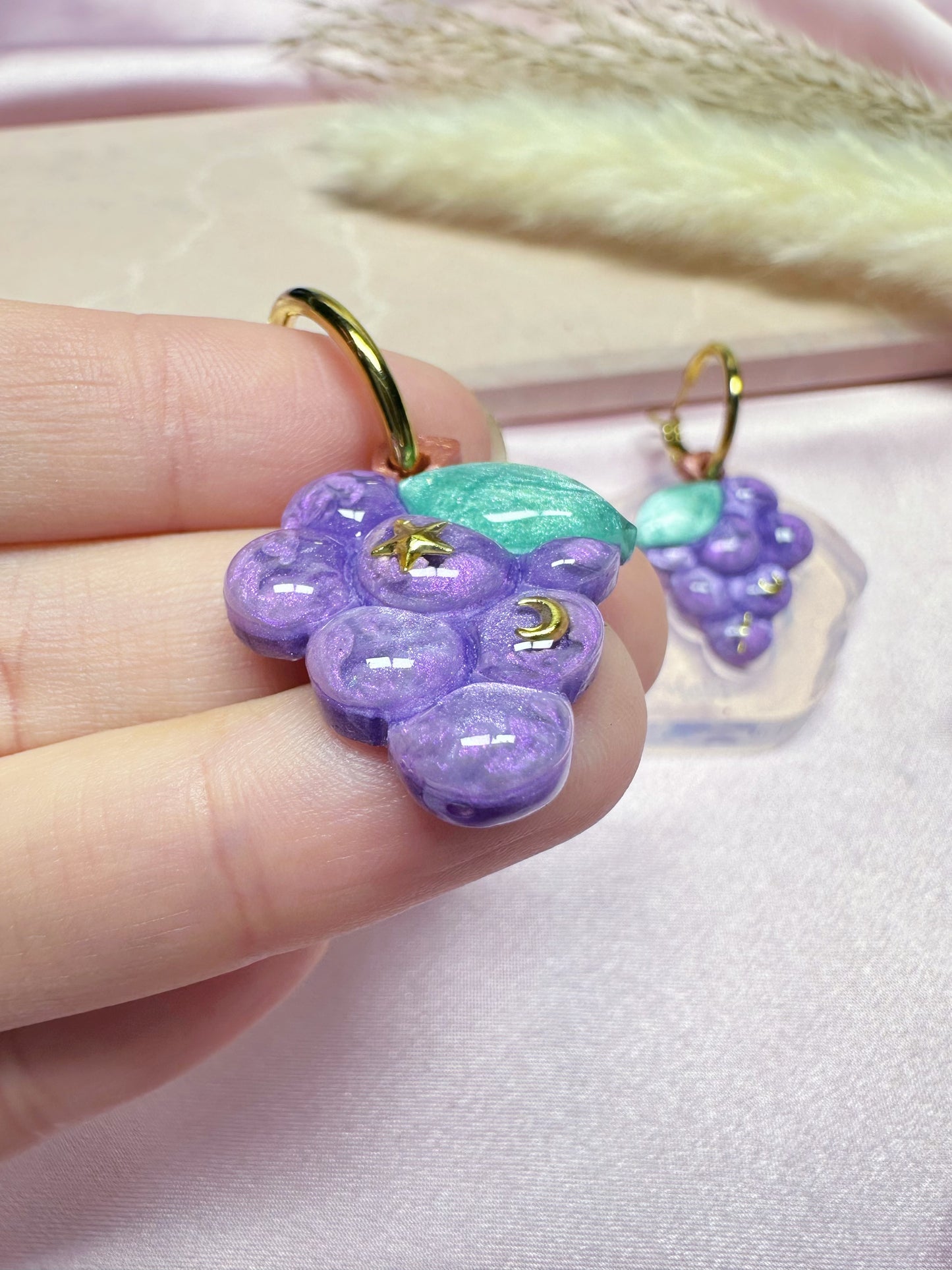 Small Predomed Grape Dangle Earring Mold