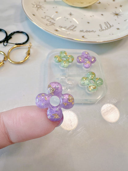 Mini 1.6 cm Predomed Clover Flower Stud Hoop Spinner Earring Mold