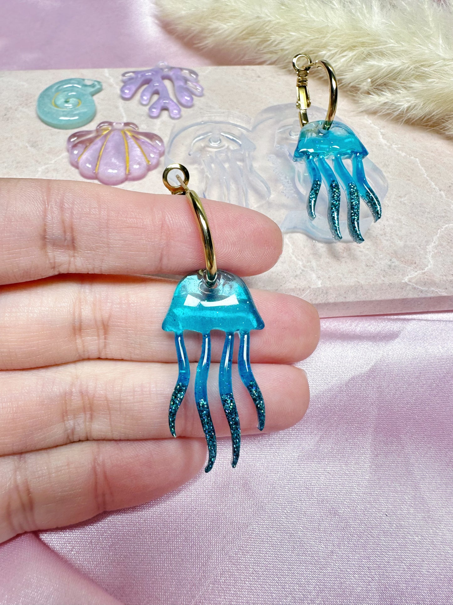 Predomed Jellyfish Dangle Earring Mold for Hoop Charms