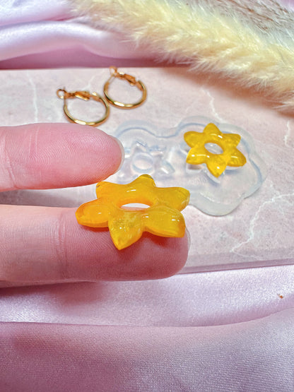Predomed Sunflower Hoop Spinner Earring Mold