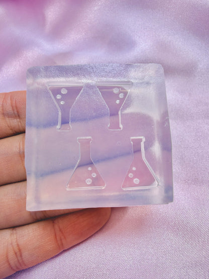 1.5 cm Science Potion Flask Stud Mold Earring Mold for Resin