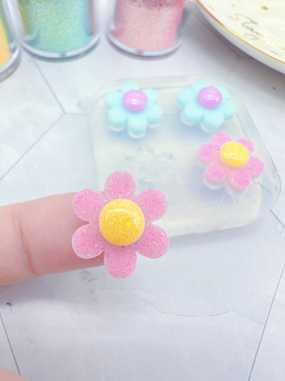 Mini Flower with domed centre Stud Earring Mold