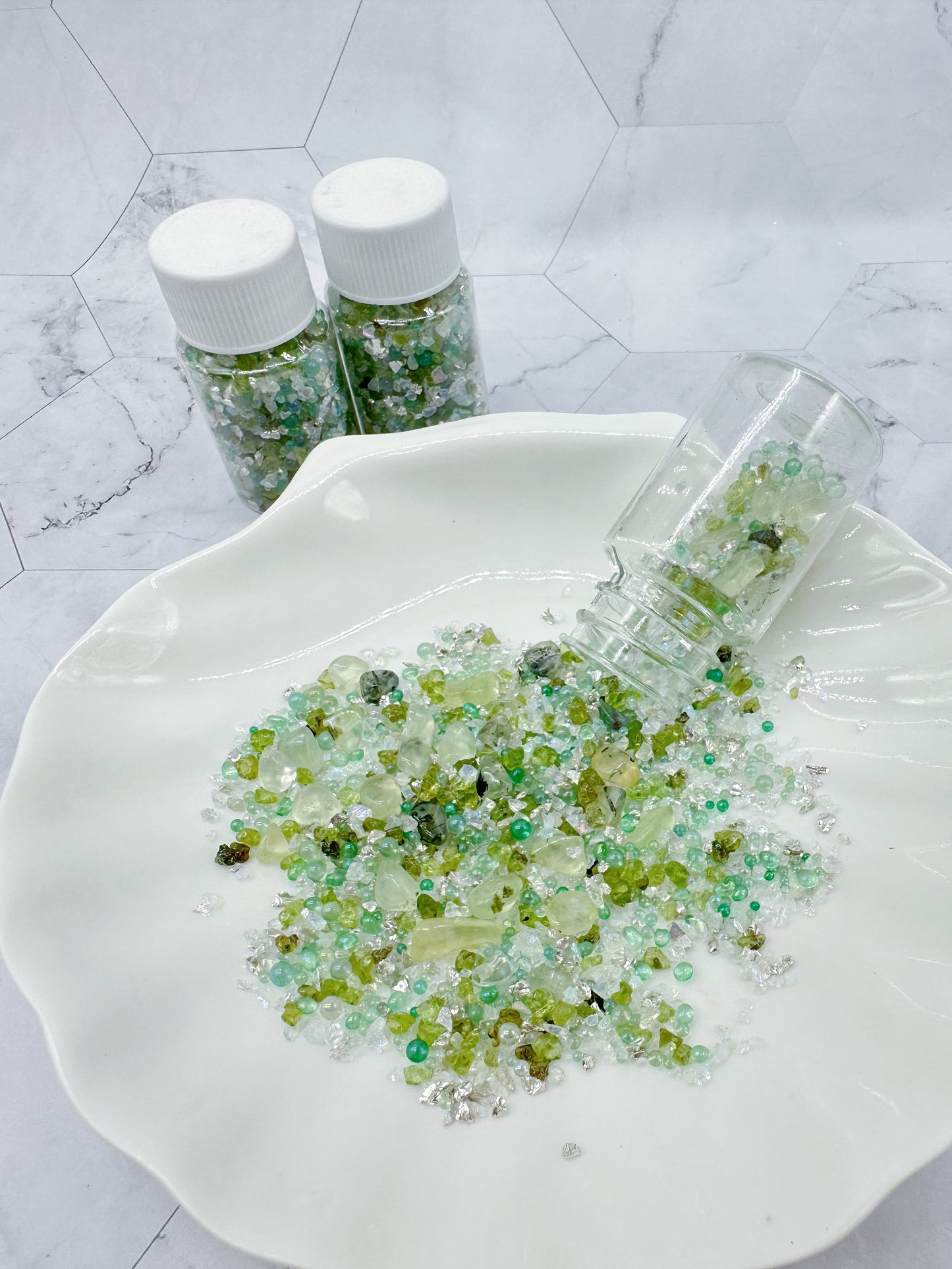 Jade Green Crushed Glass & Glass Bead Mix