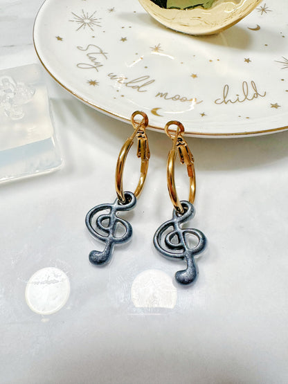 2cm 3D Music Treble Clef Dangle Earring Mold