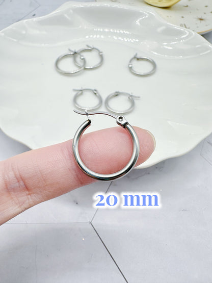 8 Pcs 18/20/22mm 316L Surgical Steel Hoop Earring Findings