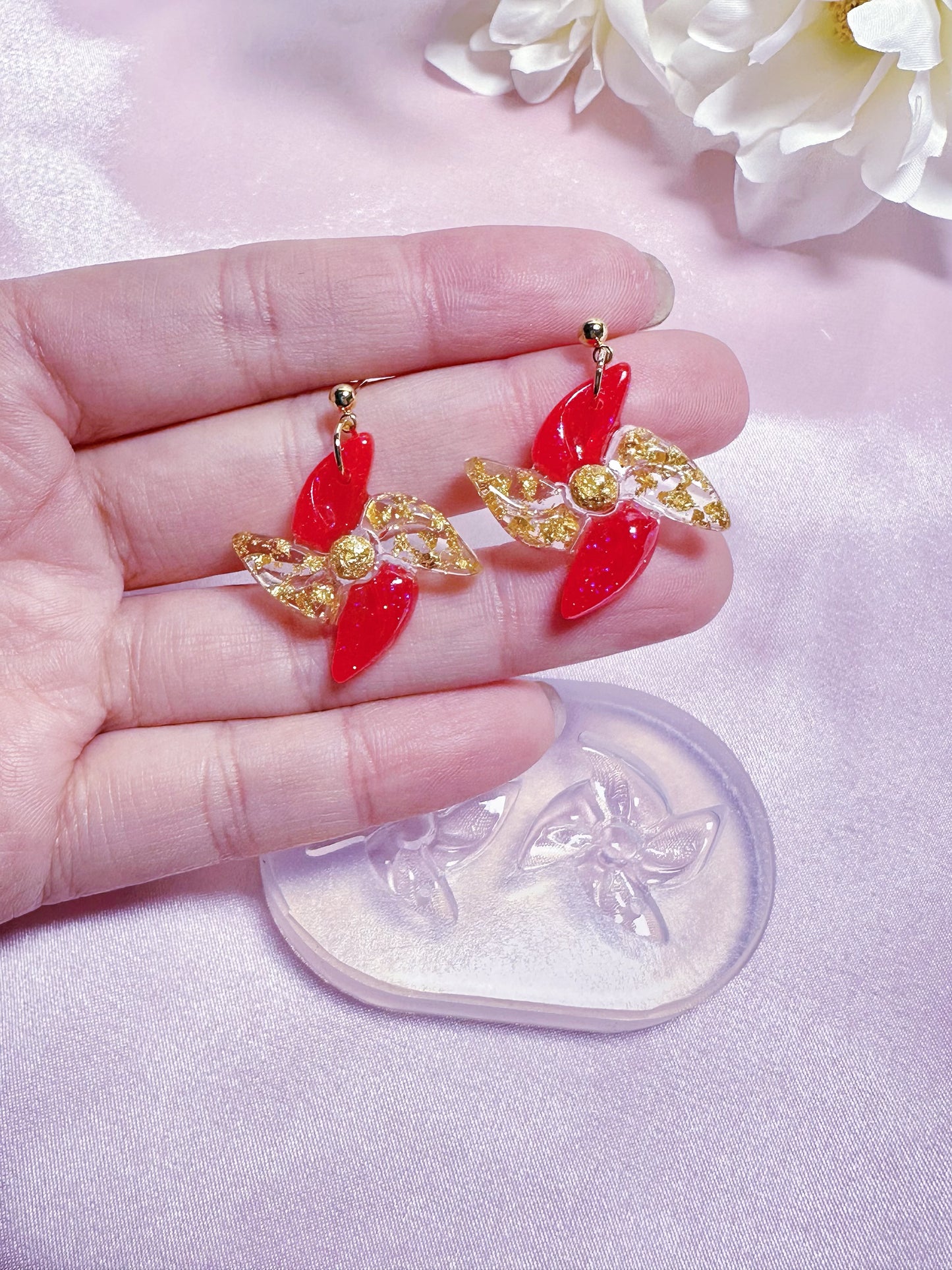2 cm Small Pinwheel Dangle Earring Mold