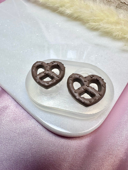Clear silicone mold clay mold resin mold Heart Pretzel Biscuit earring mold
