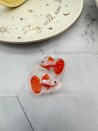 1.8 cm Mini Guppy Fish Stud Earring Mold