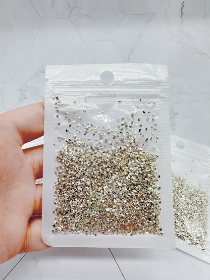 Silver Fine Crushed Glass 1-1.5 mm