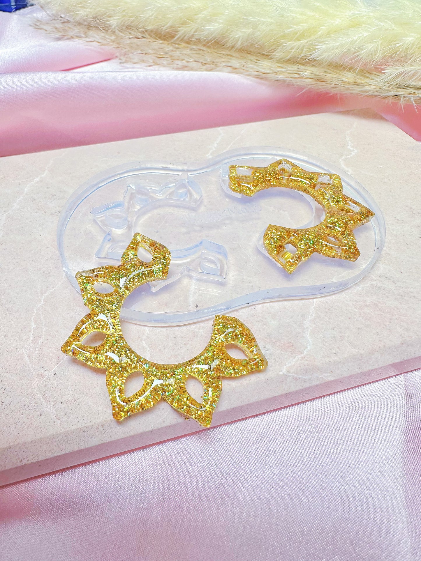 2025 Upgrade Predomed Sunflower Hoop Earring Mold