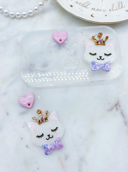 4cm Queen Cat Earring Mold with Heart Topper