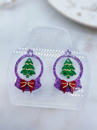 Small Christmas Tree Snowglobe Frame with Ribbon Bow Dangle Earring Mold