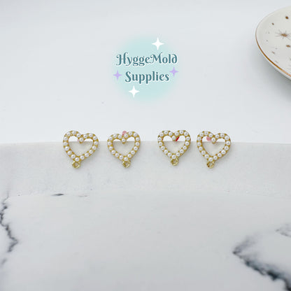 8 Pcs Pearl Heart Earring Posts