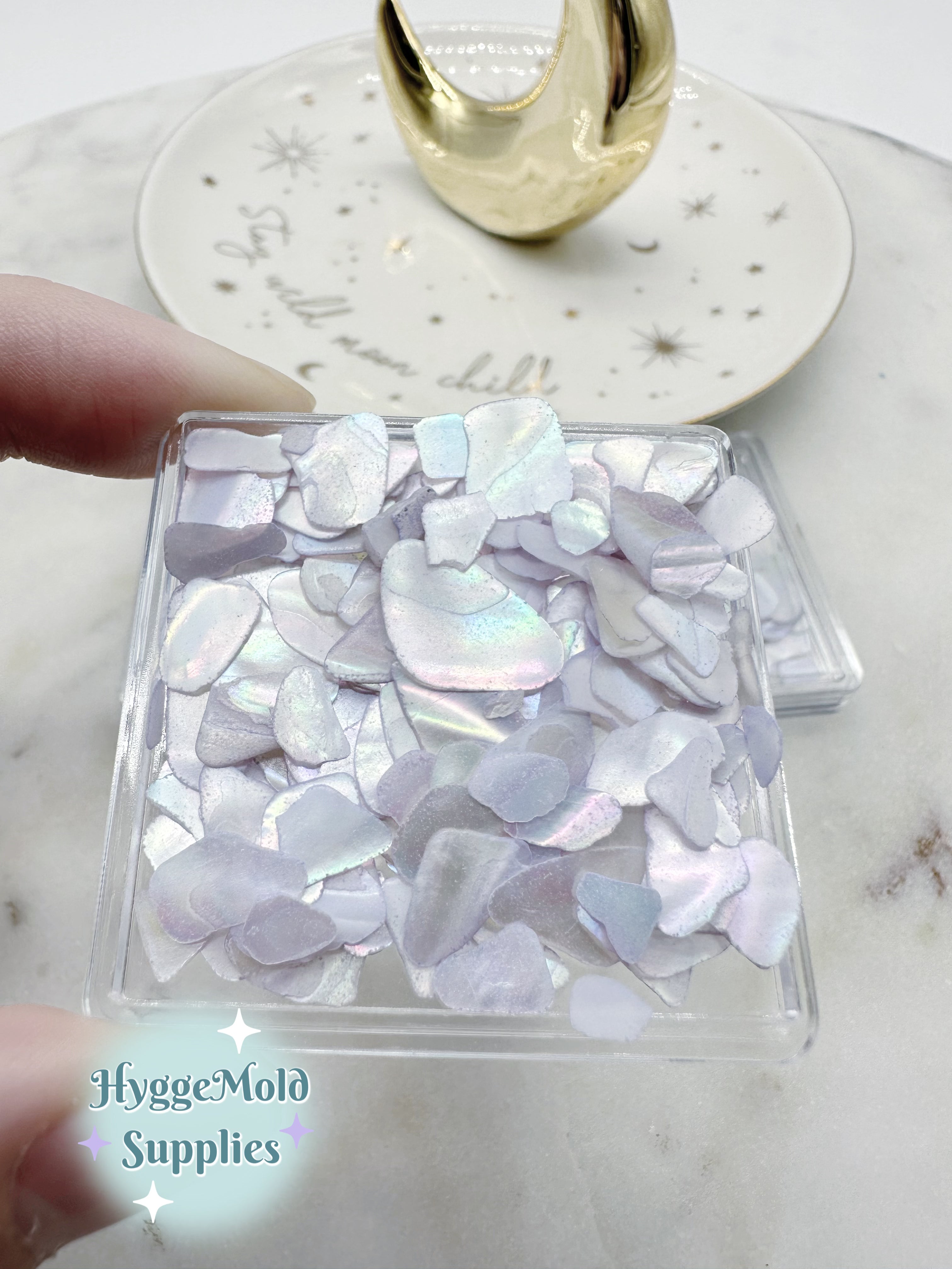 Shell Lilac Lilac Natural Shell Flakes Box – HyggeMold