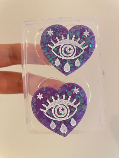 3.5 cm All-seeing Eye with Tears Celestial Heart Mold