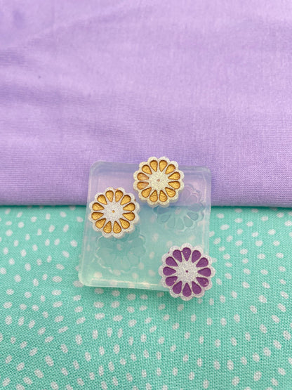 Versatile Engraved Flower Stud spinner Earrings Mold