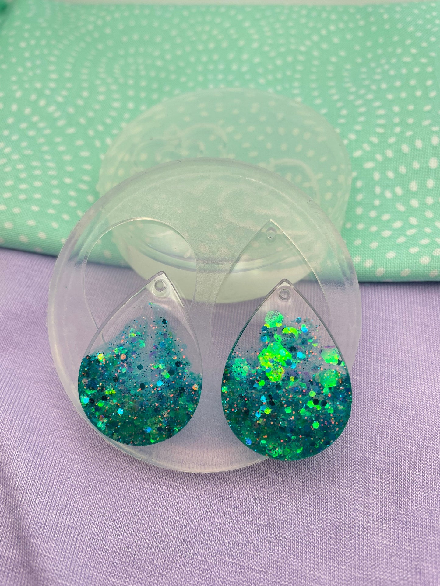 3.2 cm Water Drop Dangle Earring mold with predrilled holes