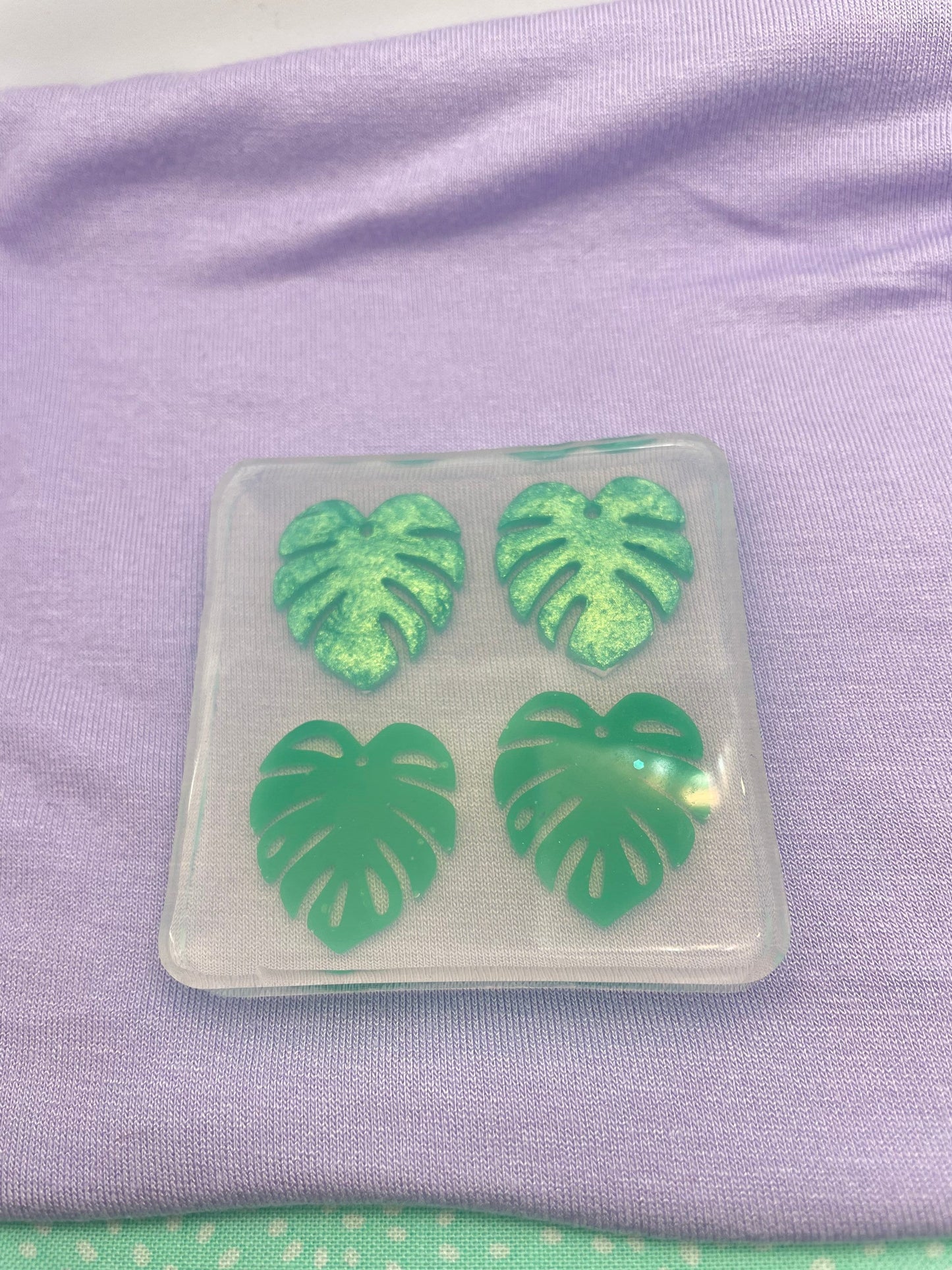 Small Monstera Leaf Dangle Earring Mould with pre-drilled holes