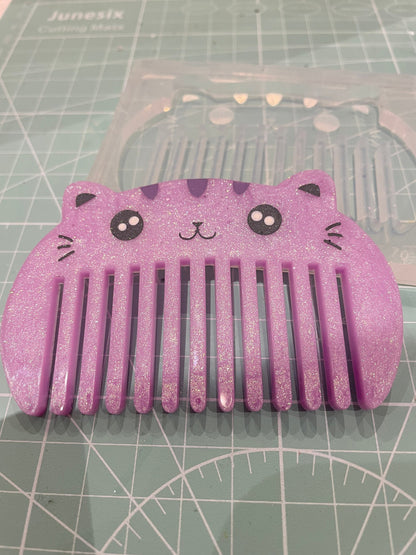 5mm deep Sweet/ Grumpy Cat Comb Mold Engraved