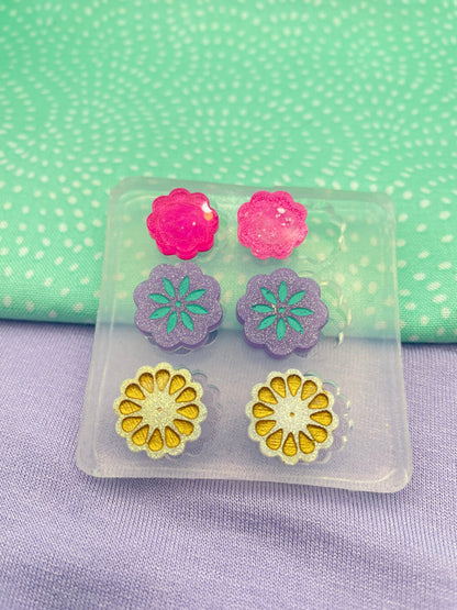 Mini Engraved flower stud trio value mold