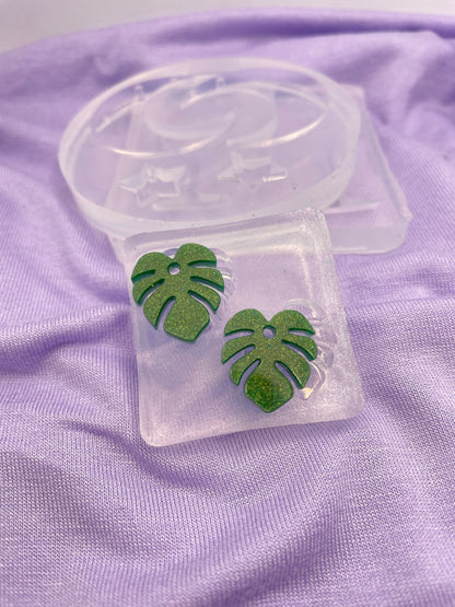 Mini 1.5 cm Monstera Leaf Dangle Earring Mold