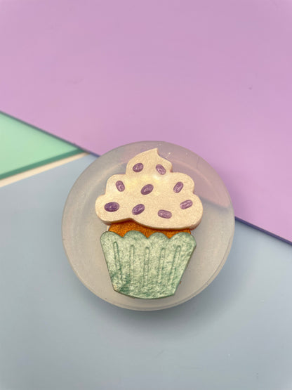 4cm cupcake brooch mold