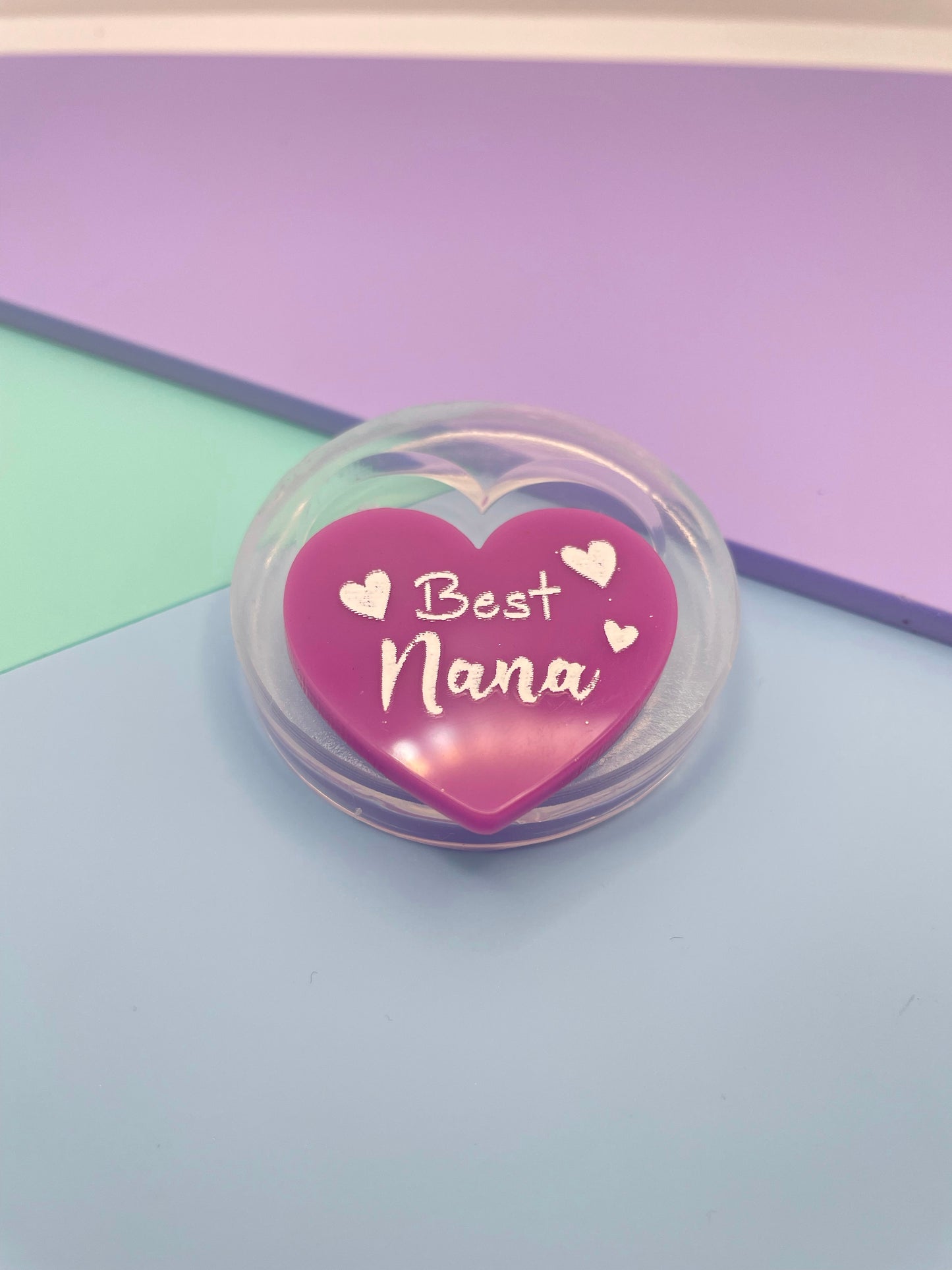 Best Nana badge mold pin brooch keychain