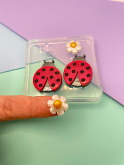 3 cm Ladybug Love bug Daisy Flower Brooch Dangle Earring Mold