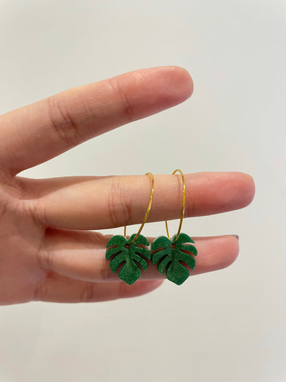 Mini 1.5 cm Monstera Leaf Dangle Earring Mold