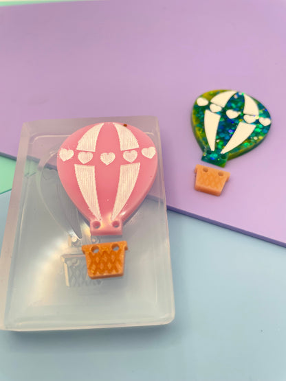 4cm Hot Air Balloon Brooch Mols