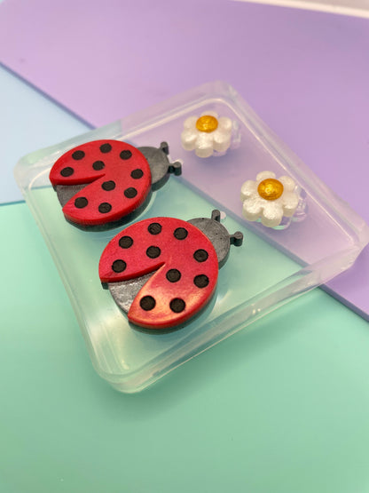 3 cm Ladybug Love bug Daisy Flower Brooch Dangle Earring Mold