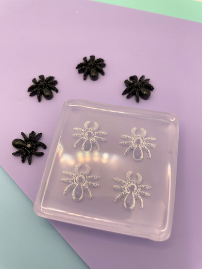 1.3 cm Textured spider Stud Earring Mold