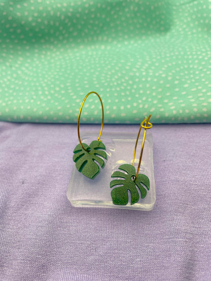 Mini 1.5 cm Monstera Leaf Dangle Earring Mold