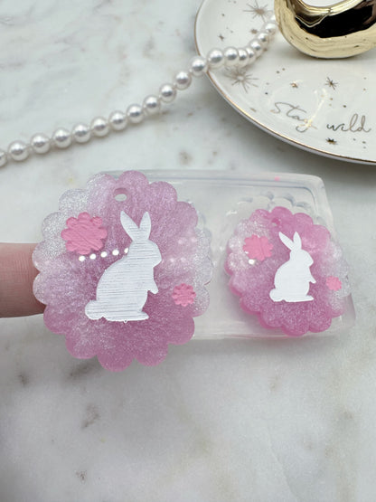 4 cm Bunny and Flowers Scalloped Oval Dangle Earring Mold