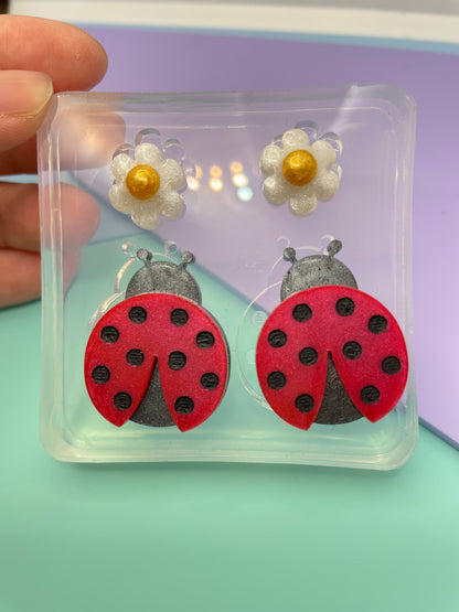 3 cm Ladybug Love bug Daisy Flower Brooch Dangle Earring Mold