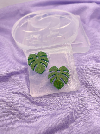 Mini 1.5 cm Monstera Leaf Dangle Earring Mold