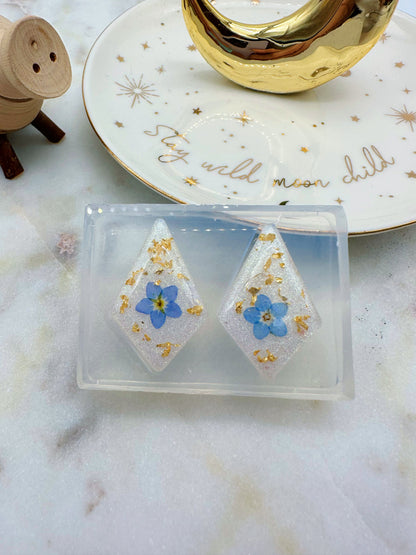 Pre domed diamond Stud earring mold