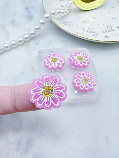 1.7 cm Engraved Daisy Flower Drawing Stud Earring Mold